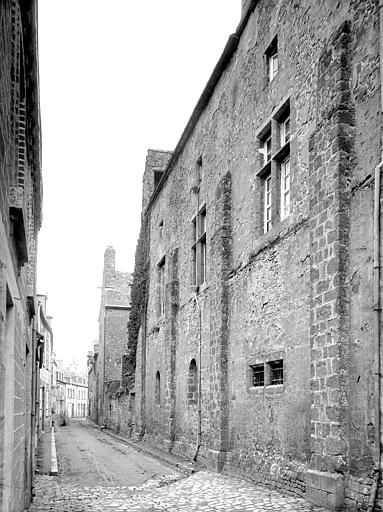 AVRANCHES MAISON